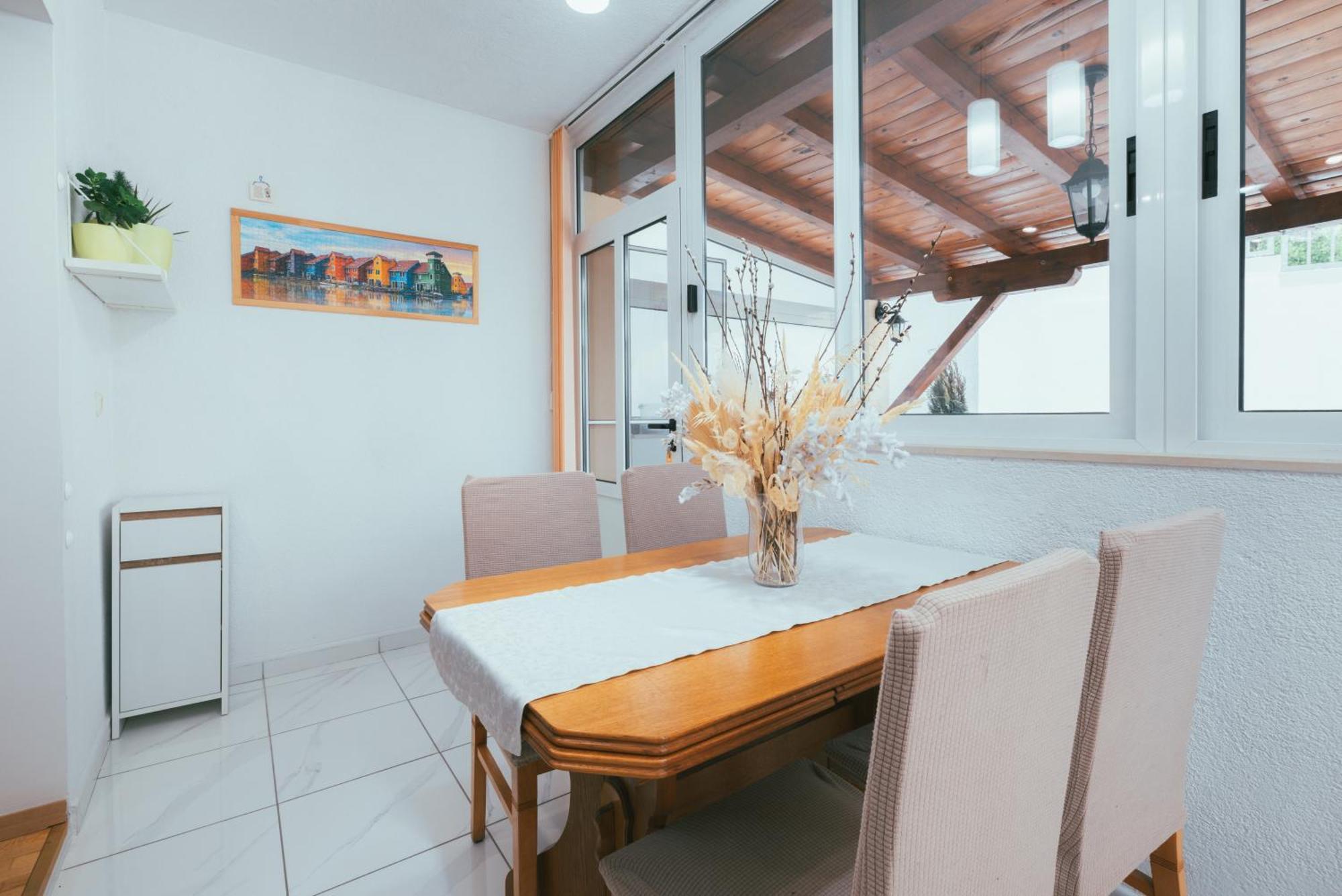 Apartman Kristina มาคาร์สกา ภายนอก รูปภาพ