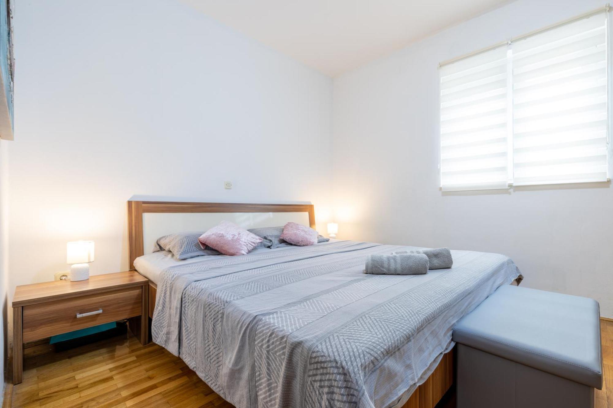 Apartman Kristina มาคาร์สกา ภายนอก รูปภาพ